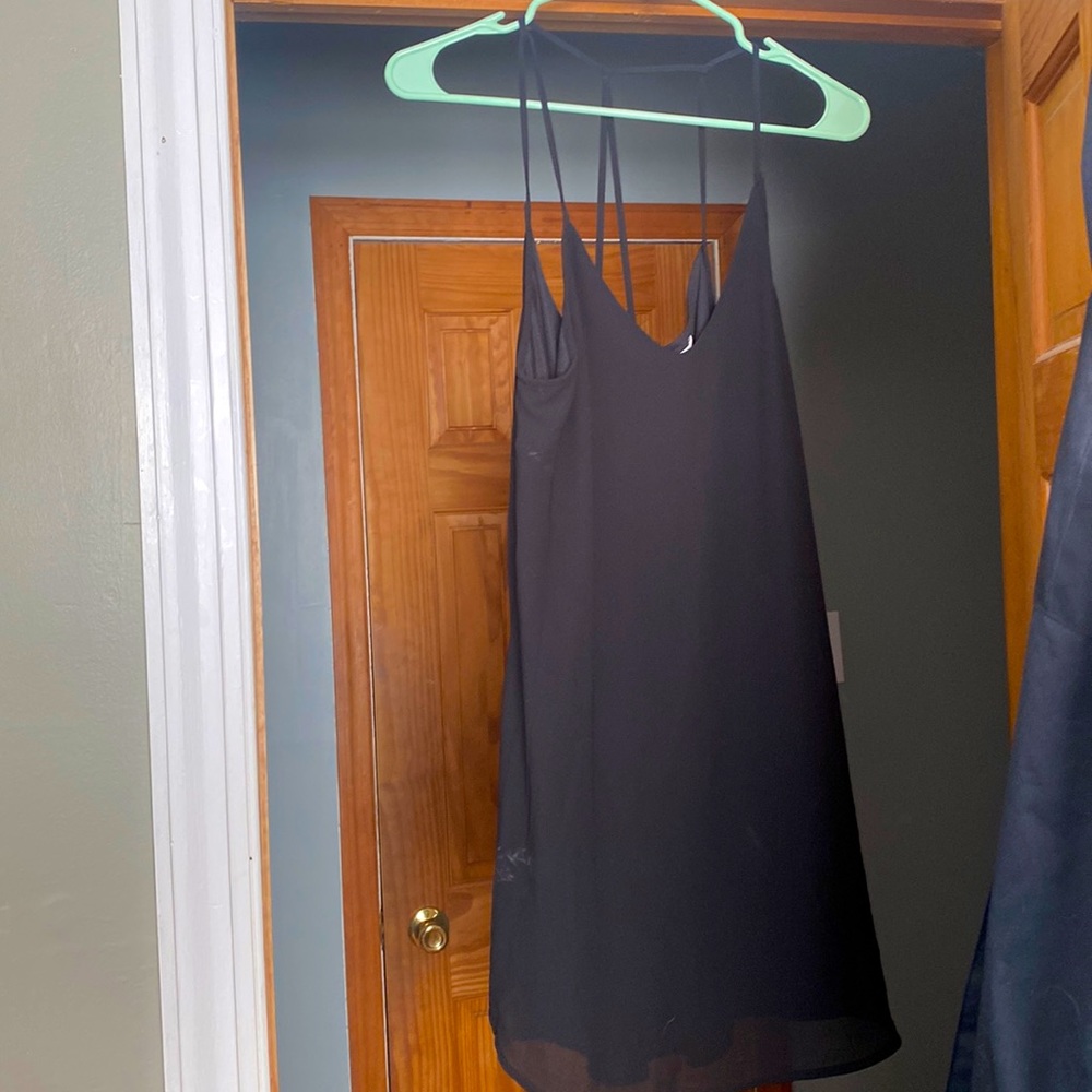 NWT Women’s Small Black Criss Cross strapped Dress